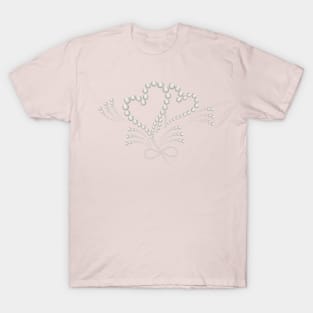 Pearl hearts T-Shirt